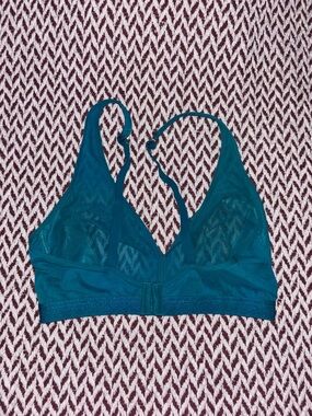Smart & Sexy Womens Sheer Mesh Plunge Bralette Bra. Back Closure, Size L